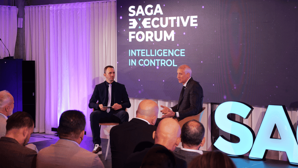 Na prvom Saga Executive Forumu razgovaralo se o poslovnoj vrednosti ve&scaron;tačke inteligencije, znanju kompanija i granicama delegiranja odgovornosti